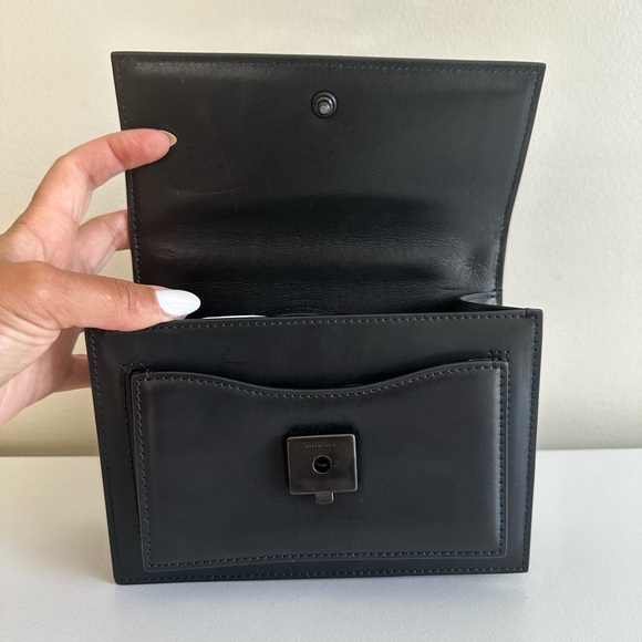 BALENCIAGA sharp black top handle bag - Picture 5 of 8